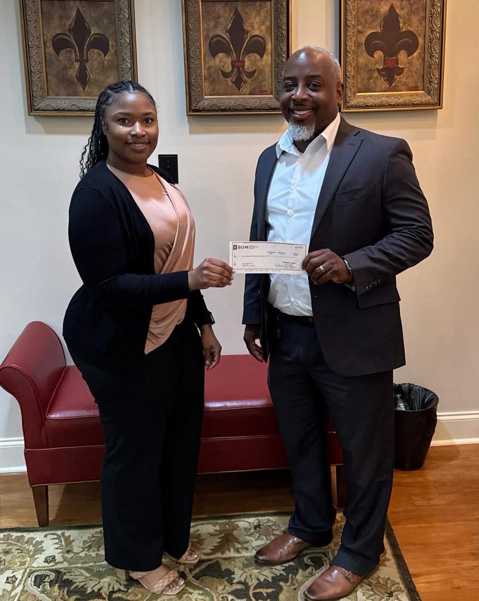 BOM is a Corporate Sponsor of the City of Natchitoches’ Juneteenth Festival on June 21 on the downtown Natchitoches Riverbank. Pictured left to right: Shonterika Payton and Mayor Ronnie Williams, Jr . #bomgivesback