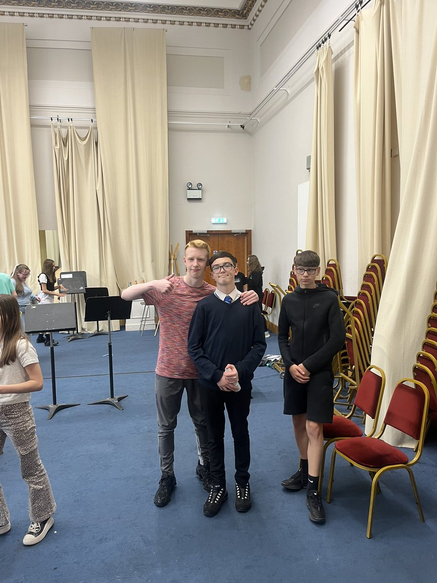 Well done to our S3 pupils at today’s <a href="/GlasgowCREATE/">Glasgow CREATE</a> workshop! Smashed it 🎭
