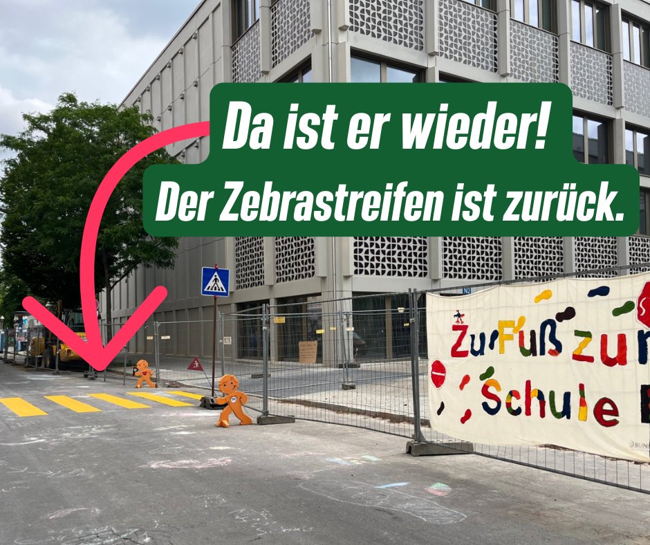 Grüne Xhain (@gruenexhain) on Twitter photo Diesmal war's zum Glück nur ein kurzes Match. Dank dem <a href="/BA_Xhain/">Bezirksamt Friedrichshain-Kreuzberg</a> ist der Zebrastreifen vor der Schule im Bergmannkiez schnell wieder da. Wir hoffen, dass der Gehweg auch bald fertig ist. Wir sind daher #Amtaberglücklich, der <a href="/TspCheckpoint/">Tagesspiegel Checkpoint</a> hoffentlich auch. #Behördenpingpong Diesmal war's zum Glück nur ein kurzes Match. Dank dem <a href="/BA_Xhain/">Bezirksamt Friedrichshain-Kreuzberg</a> ist der Zebrastreifen vor der Schule im Bergmannkiez schnell wieder da. Wir hoffen, dass der Gehweg auch bald fertig ist. Wir sind daher #Amtaberglücklich, der <a href="/TspCheckpoint/">Tagesspiegel Checkpoint</a> hoffentlich auch. #Behördenpingpong