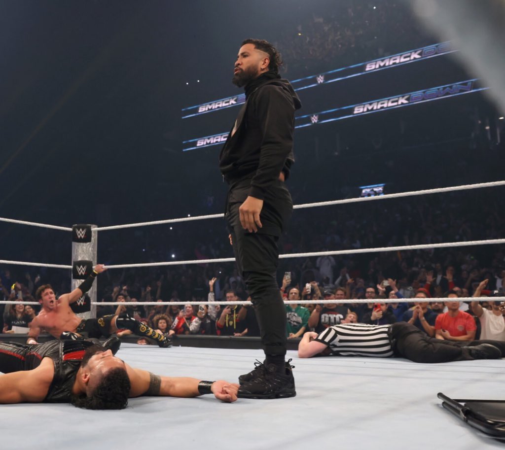 boredroomK's tweet image. will Roman Reigns fulfill the prophecy and show up at MITB in black hoodie?