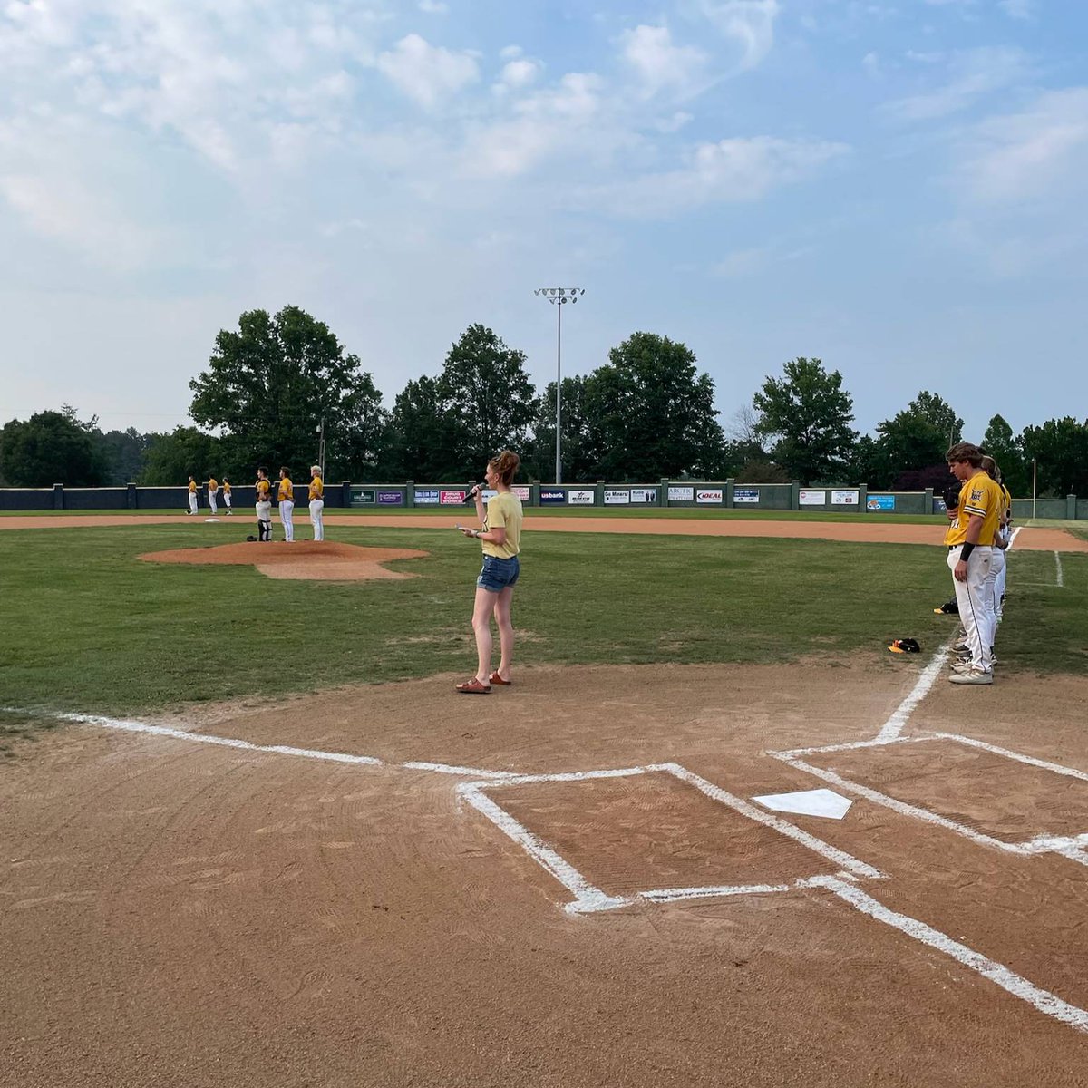 We had the best time at the Madisonville Miners game last night! Independence Bank was a sponsor of the game, and we got to feed the players a yummy meal. Then, our very own Kacy Rickard took the field to sing the National Anthem! It was a great night!