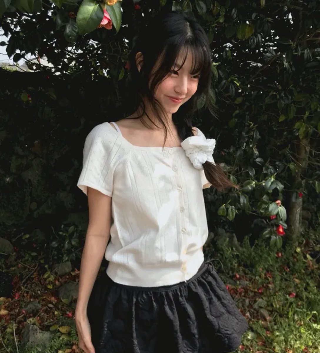 #광고 #RT이벤트

지그재그 10주년 기념 고감도 브랜드 할인 프로모션!
레터프롬문이 함께한다고 해요🩵

• 기간: 6/1~6/15 
• 신상부터 베스트템 전부 할인!
• 10%~17% 쿠폰 발행 – 기간한정 최대 혜택

추천템들 타래로 달아볼게요ᰔ

꒰ঌ rt추첨 1분께 트리플 나비 자수 반팔 티셔츠(랜덤컬러)을