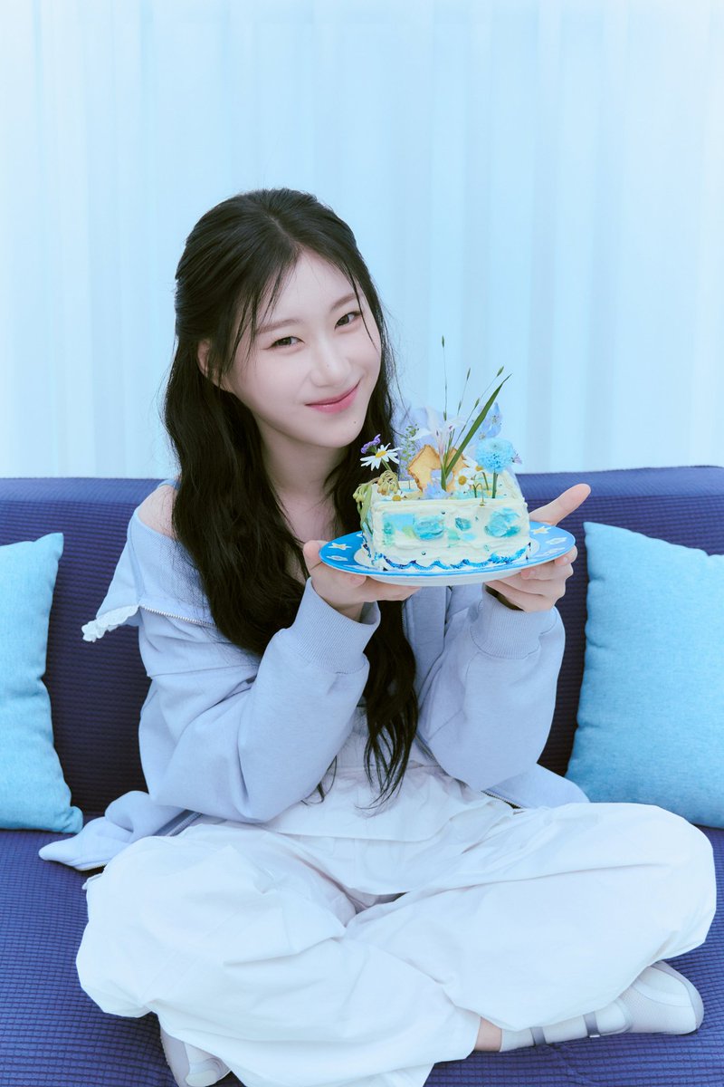 jeongayenz's tweet photo. CANTIKNYA PACARKU @chaerziy YG LG ULTAH 😫💕😫💕😫💕 https://t.co/XOgU3LFzWv