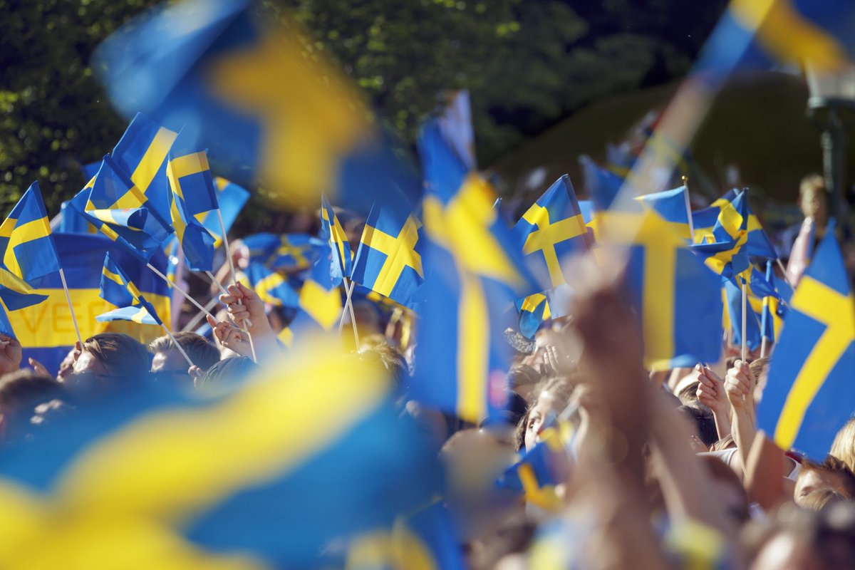 Happy National Day of Sweden! 🎉🇸🇪
 
6 June stems from two important events in the history of Sweden: Gustav Vasa was elected king in 1523 and Sweden adopted a new, important constitution in 1809. Two perfect reasons to celebrate!
 
#celebratewithsweden