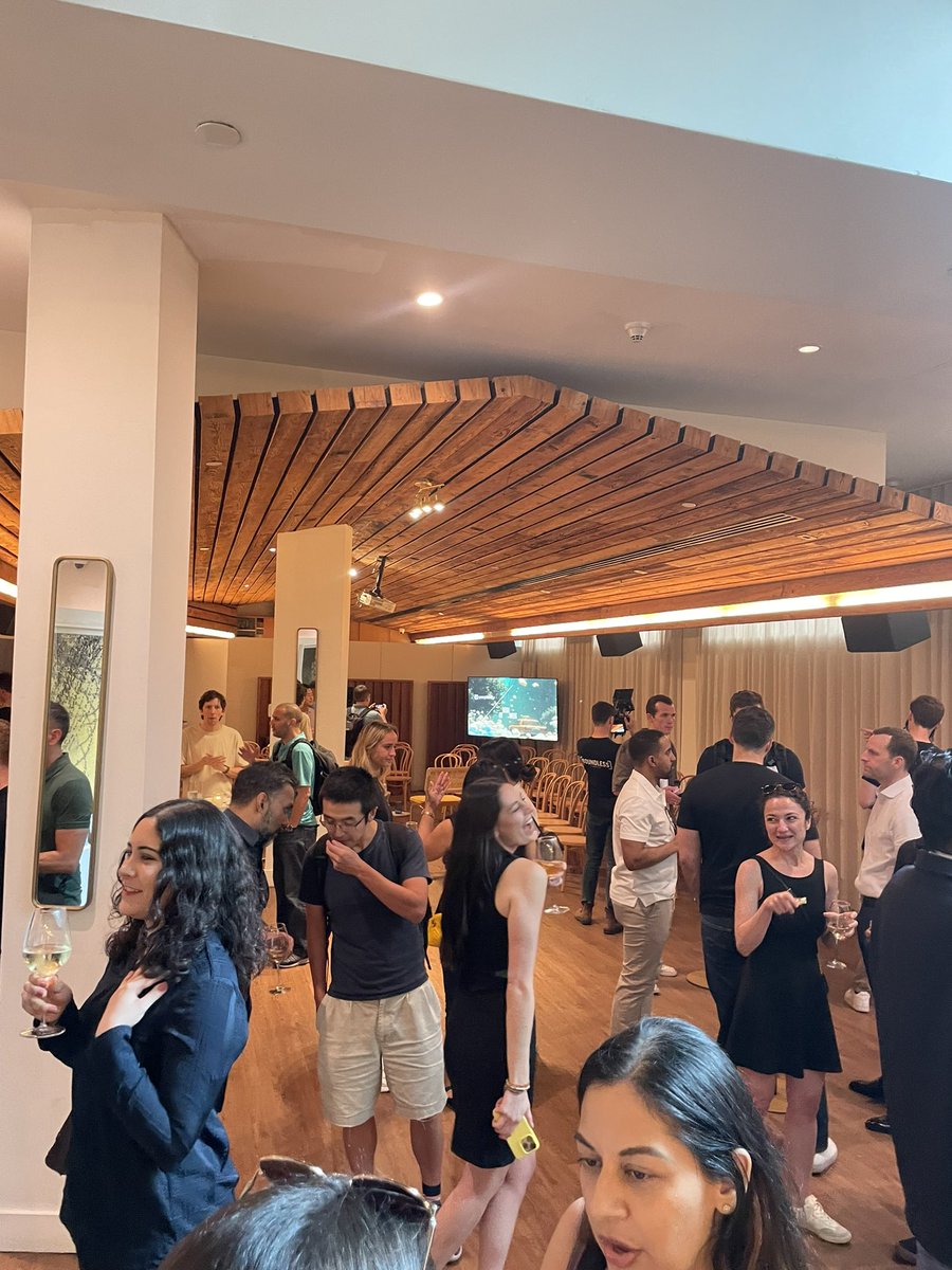 akriegs_'s tweet photo. Yesterday was BUZZING @Techweek_ we heard from @dhaber @ankurjain_2 and many other legends in the tech space - love the energy this week. https://t.co/RPo5gbaHhm