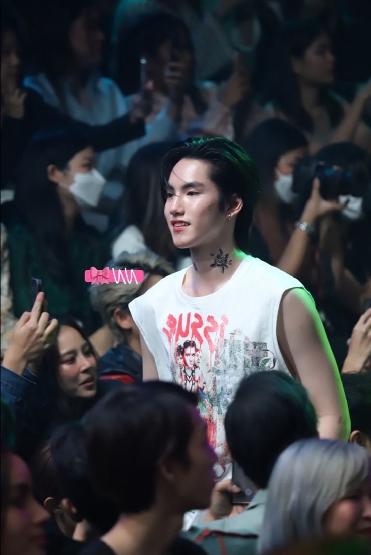 masky42's tweet photo. ธัชชัย                                    ธนัช https://t.co/7cjTNYHKk7