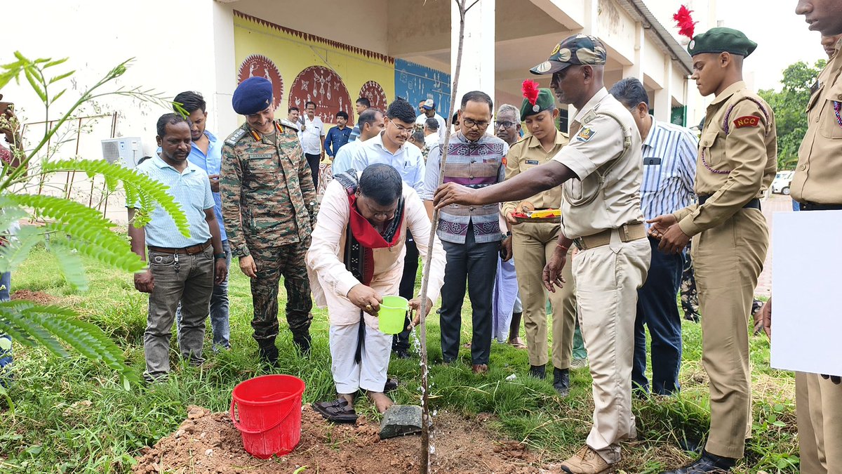 Divisional Forest Officer, Keonjhar (T) (@dfokeonjhar) on Twitter photo World Environment day celebration with theme тАЬBeat Plastic Pollution тАЬ graced by MLA Patna ,Colonel Jayant Joshi,IAS Pawan Kumar,DM OFDC ,DCF NFTS Champua with NCC cadets VSS members &citizens
<a href="/CMO_Odisha/">CMO Odisha</a> <a href="/ForestDeptt/">Odisha Forest, Env. and Climate Change Department</a> <a href="/pccfodisha/">PCCF & HoFF Odisha</a> <a href="/PCCFWL_Odisha/">PCCF WL & CWLW, Odisha</a> <a href="/RourkelaRc79045/">RCCF Rourkela</a> <a href="/DistAdmKeonjhar/">District Administration,Keonjhar</a> World Environment day celebration with theme тАЬBeat Plastic Pollution тАЬ graced by MLA Patna ,Colonel Jayant Joshi,IAS Pawan Kumar,DM OFDC ,DCF NFTS Champua with NCC cadets VSS members &citizens
<a href="/CMO_Odisha/">CMO Odisha</a> <a href="/ForestDeptt/">Odisha Forest, Env. and Climate Change Department</a> <a href="/pccfodisha/">PCCF & HoFF Odisha</a> <a href="/PCCFWL_Odisha/">PCCF WL & CWLW, Odisha</a> <a href="/RourkelaRc79045/">RCCF Rourkela</a> <a href="/DistAdmKeonjhar/">District Administration,Keonjhar</a>