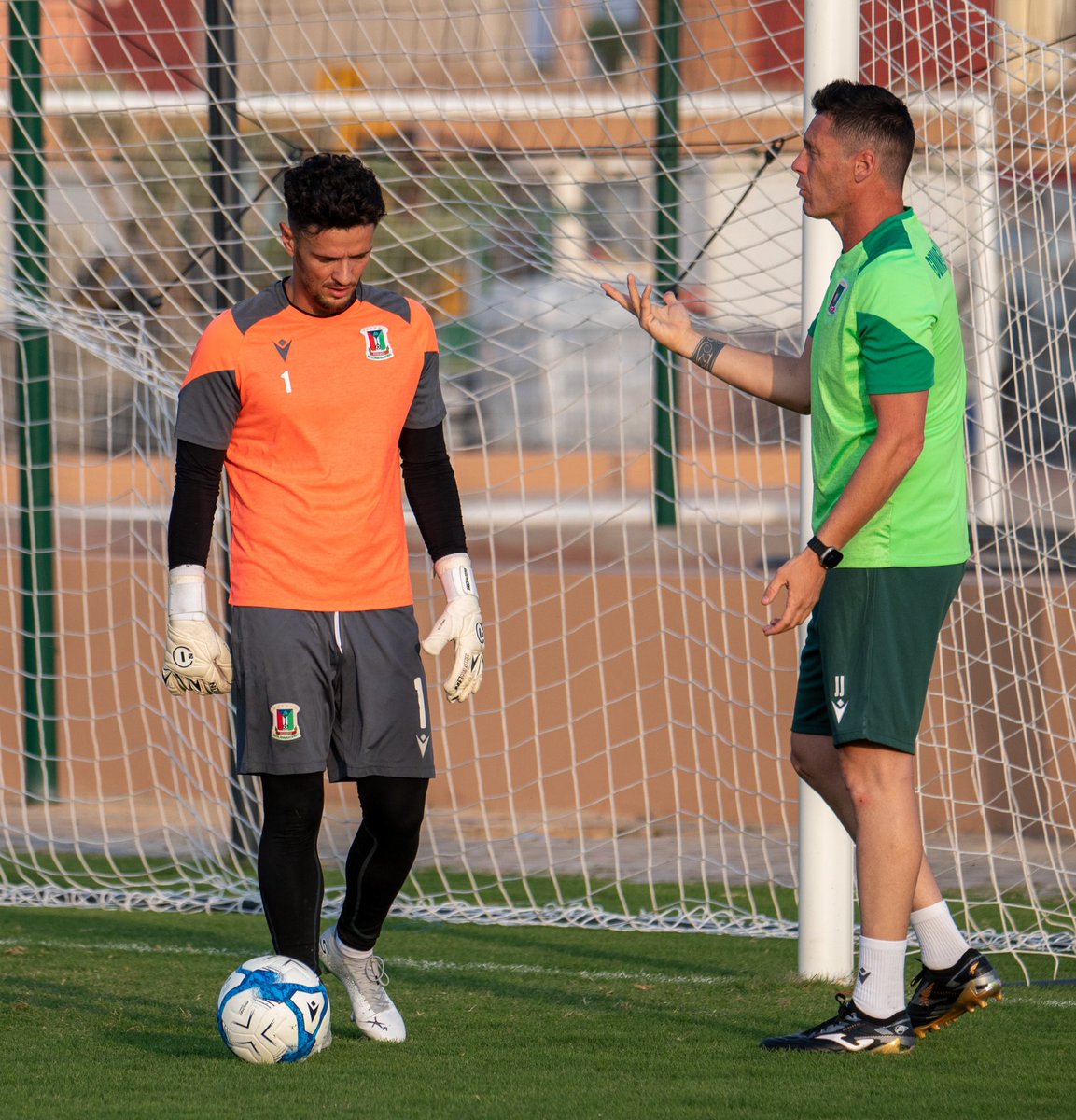 Preparando el 1er partido amistoso d este stage en Marrakesh  vs Gambia, el dos 9 será vs Camerún 💪💪 🇬🇶🇬🇶⚡️ NZALANG ⚽️🧤🧤