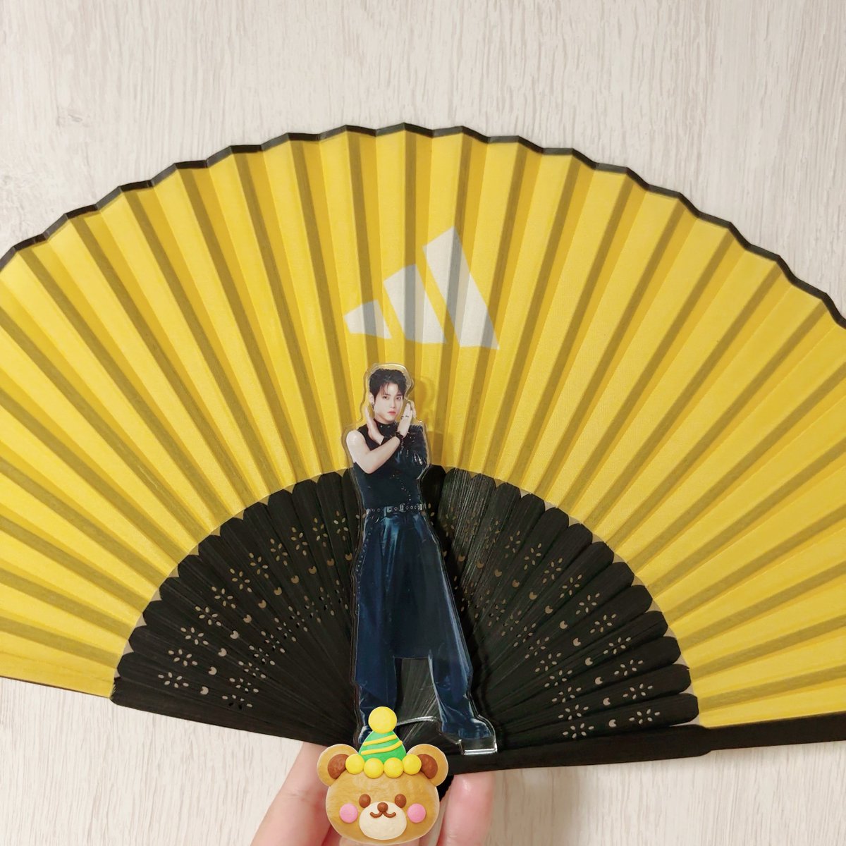 届いた〜♡
リスパ聴きながら開封🫶🏻