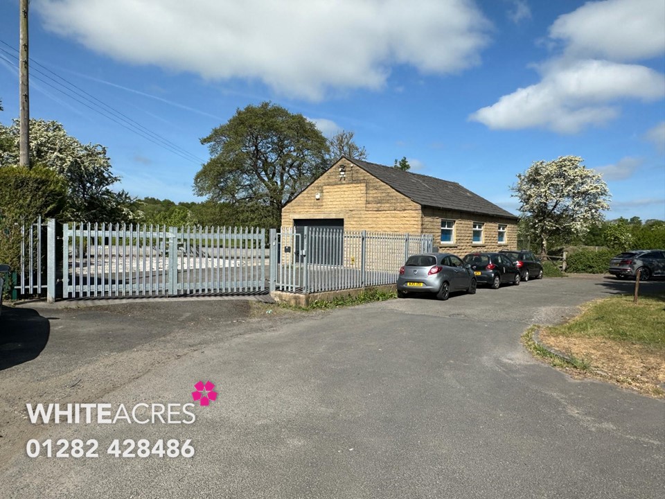 WHITEACRES tweet media