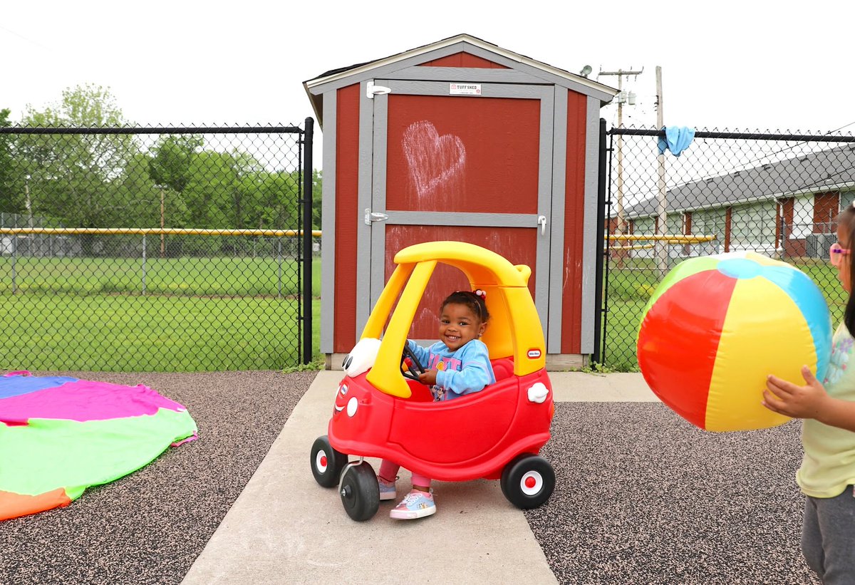 Joy in motion! Fairdale OVEC Head Start students enjoying playtime in the sunshine. Outdoor play is a key part of growing &amp; learning! ☀️