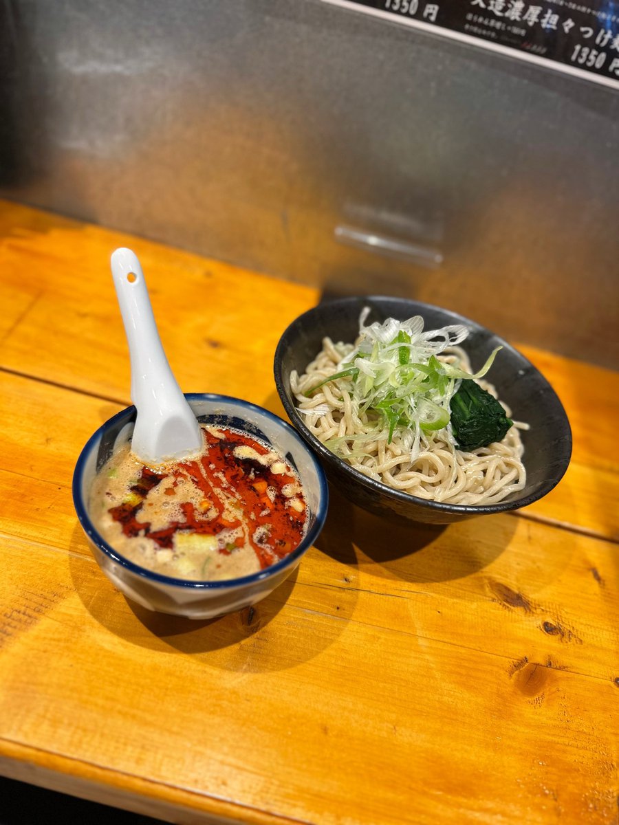 kiyoofdeath's tweet image. 又造濃厚担々つけ麺 冷盛 at ラーメン屋又造

#cabbage 星人𝗐
𝖢𝗁𝖾𝖾𝗋 𝗎𝗉!! 
2011年7月3日㊗︎おかげさまで14周年!!毎月始め1日〜7日「1番人気」担々麺系ポイント5倍‼️クリーミーな担々は化学調味料不使用!!キャベツで糖質オフ可能!!#さがみ屋製麺 太麺わしわし‥奥深ぇ旨🤣👍これ5杯分です!!笑