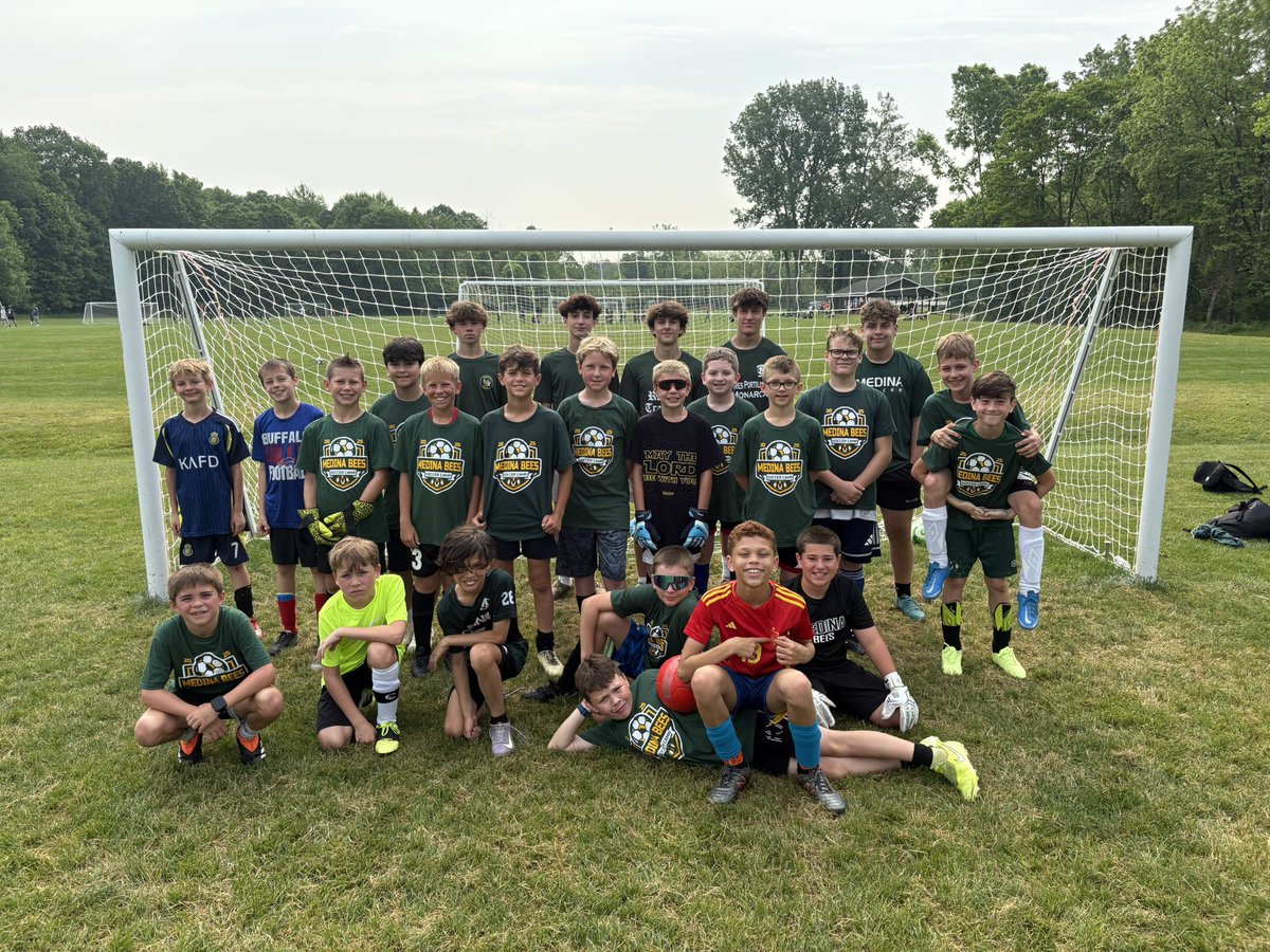 Medina HS Boys Soccer (@beesboyssoccer) on Twitter photo 