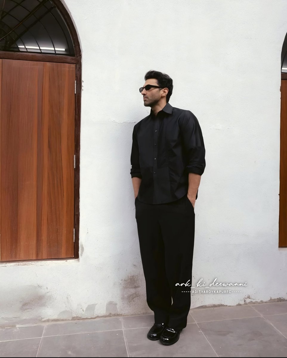"Your timeline just got blessed. ARK in all-black = PERFECTION. 🖤 #AdityaRoyKapurFC #AdityaRoyKapurEdits" #adityaroykapur #adityaroykapoor #ark

●  DO NOT REPOST ●

●  Follow me | @ark_ki_deewaani