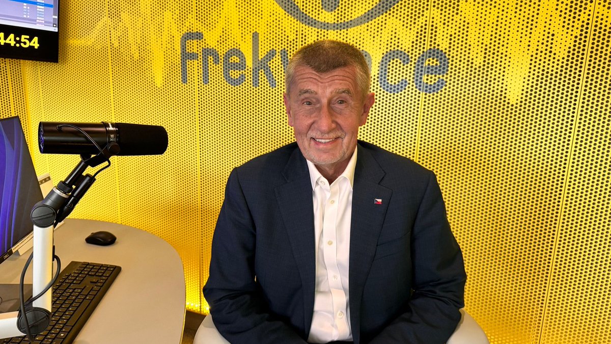 Andrej Babiš na Frekvenci 1 obvinil vládu Petra Fialy ze spolupráce s organizovaným zločinem.
Moderátorka připomněla Babišovi jeho vlastní aféry.
"To jsou všechno výmysly a nesmysly," opáčil Babiš.