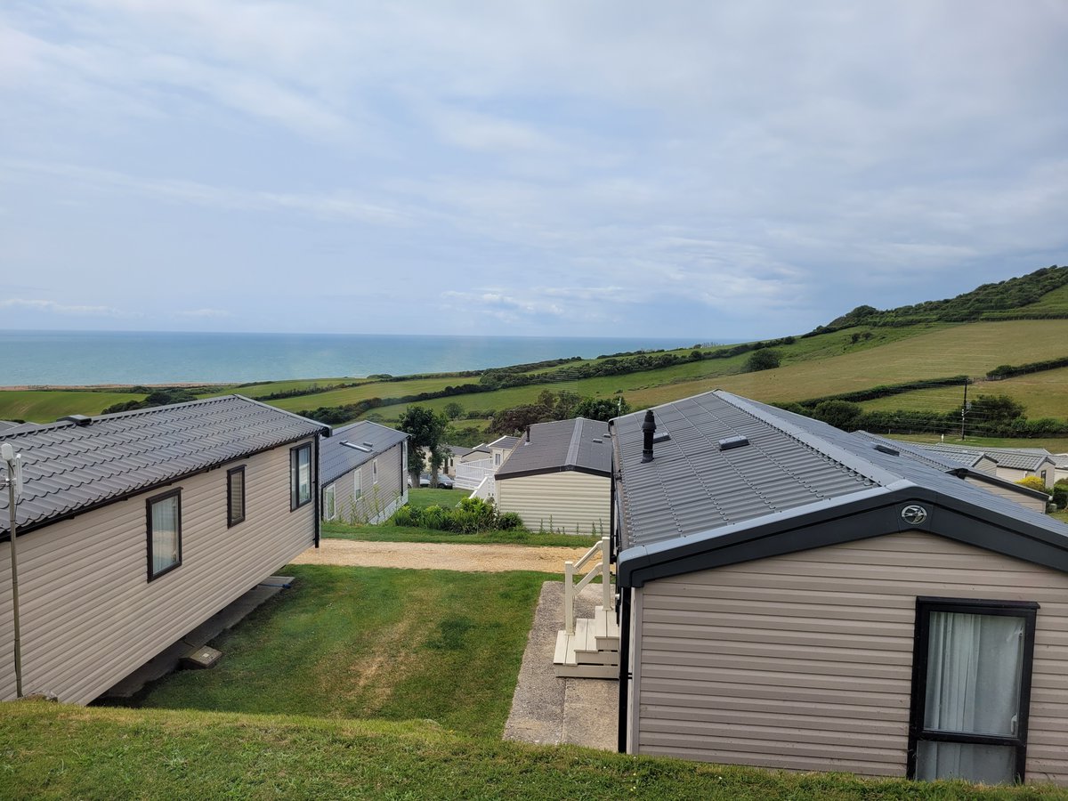 Pre owned caravan added to our sales page today gorselands.co.uk/caravan-sales/

#CaravanSale #holidayhome #jurassiccoast #dorset #staticcaravansforsale