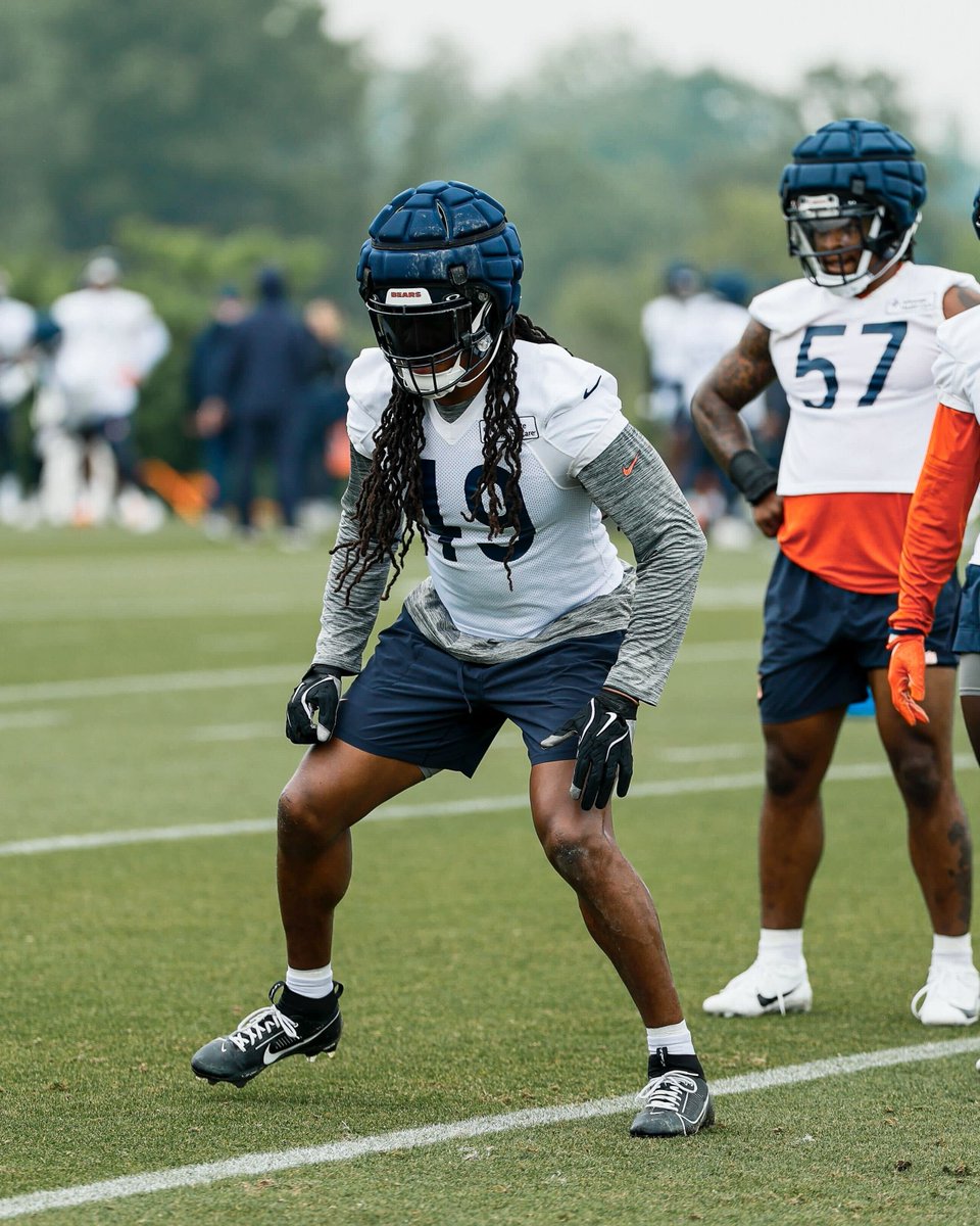 Really think that Tremaine Edmunds is in for a big 2025. 

He's needed a scheme like Dennis Allen's for his playing style. He's already shown that at camp with multiple tipped passes and not making it easy to run up the middle.

🔥