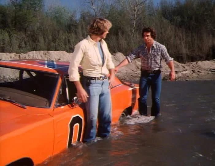 Bo and Luke get the General Lee stuck in a creek! Can you name this episode?