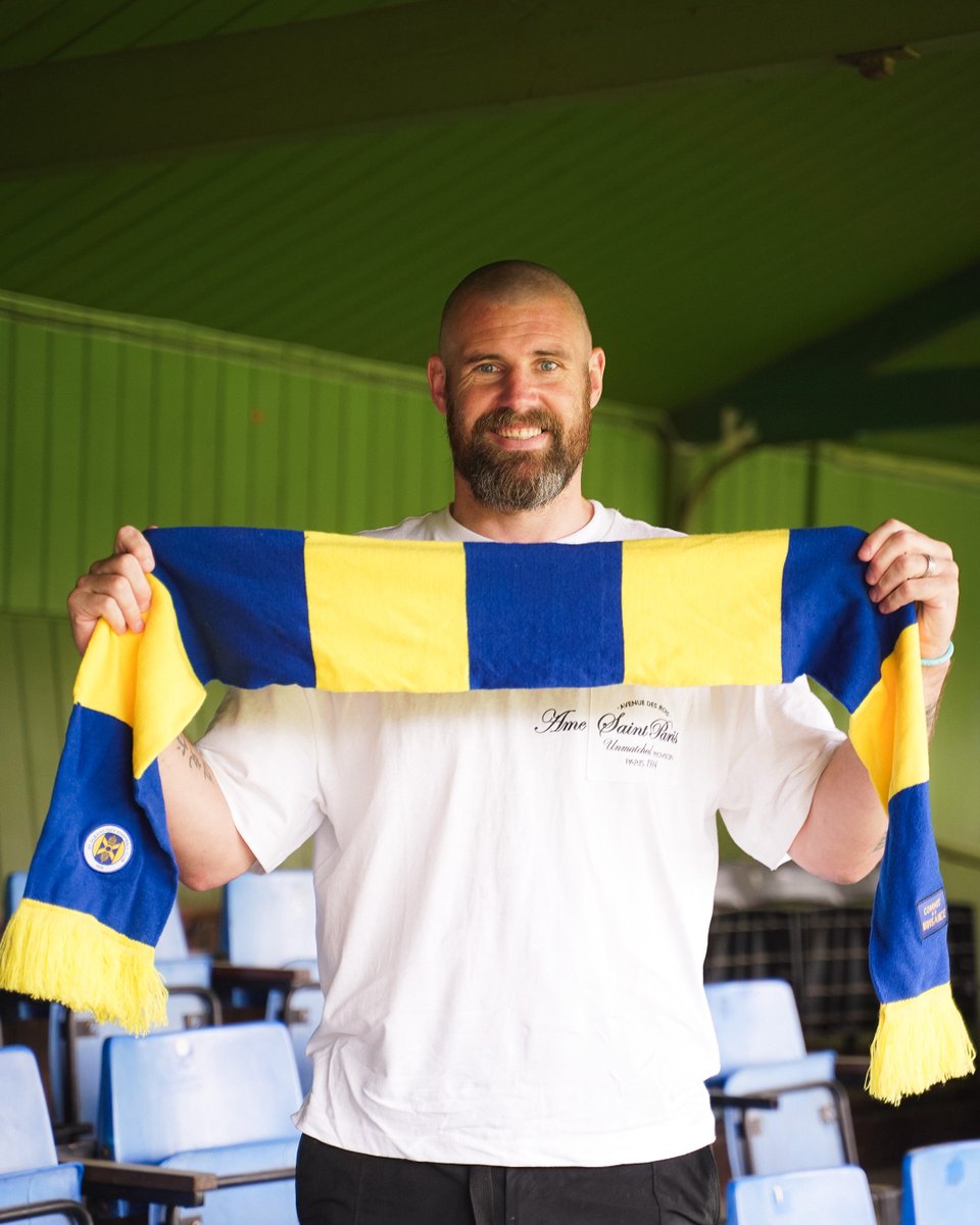 💥 Michael Bostwick signs! 

✅ We are delighted to announce the arrival of experienced centre back Michael Bostwick who joins the Saints for the 2025/26 season

🤝 Michael will be reuniting with Ian Culverhouse who was his Manager at Boston United

🔗 Read more about Michael