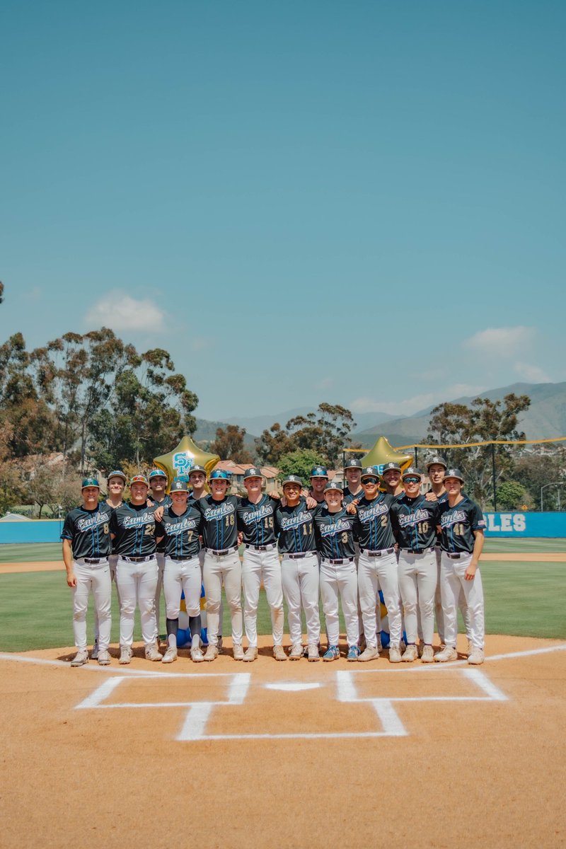 A tremendous sense of pride for this team and the remarkable season they had. 

Seniors, thank you for everything you gave to this program for 4 years. Once an Eagle always an Eagle 🦅

#wingmen
#wearesm