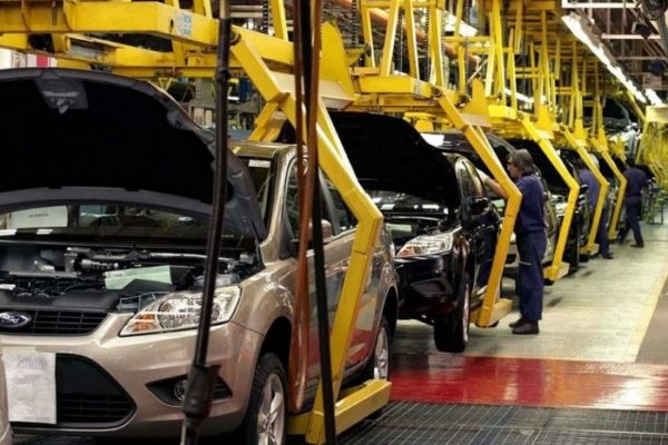 🟣Qué Pasa en Venezuela (@qpev_) on Twitter photo #Economía Bank of America: aranceles y electrificación provocan la caída del lanzamiento de nuevos vehículos en EEUU quepasaenvenezuela.org/?p=659584 Vía: <a href="/csaavedrareport/">Cesar Saavedra</a> #Economía Bank of America: aranceles y electrificación provocan la caída del lanzamiento de nuevos vehículos en EEUU quepasaenvenezuela.org/?p=659584 Vía: <a href="/csaavedrareport/">Cesar Saavedra</a>