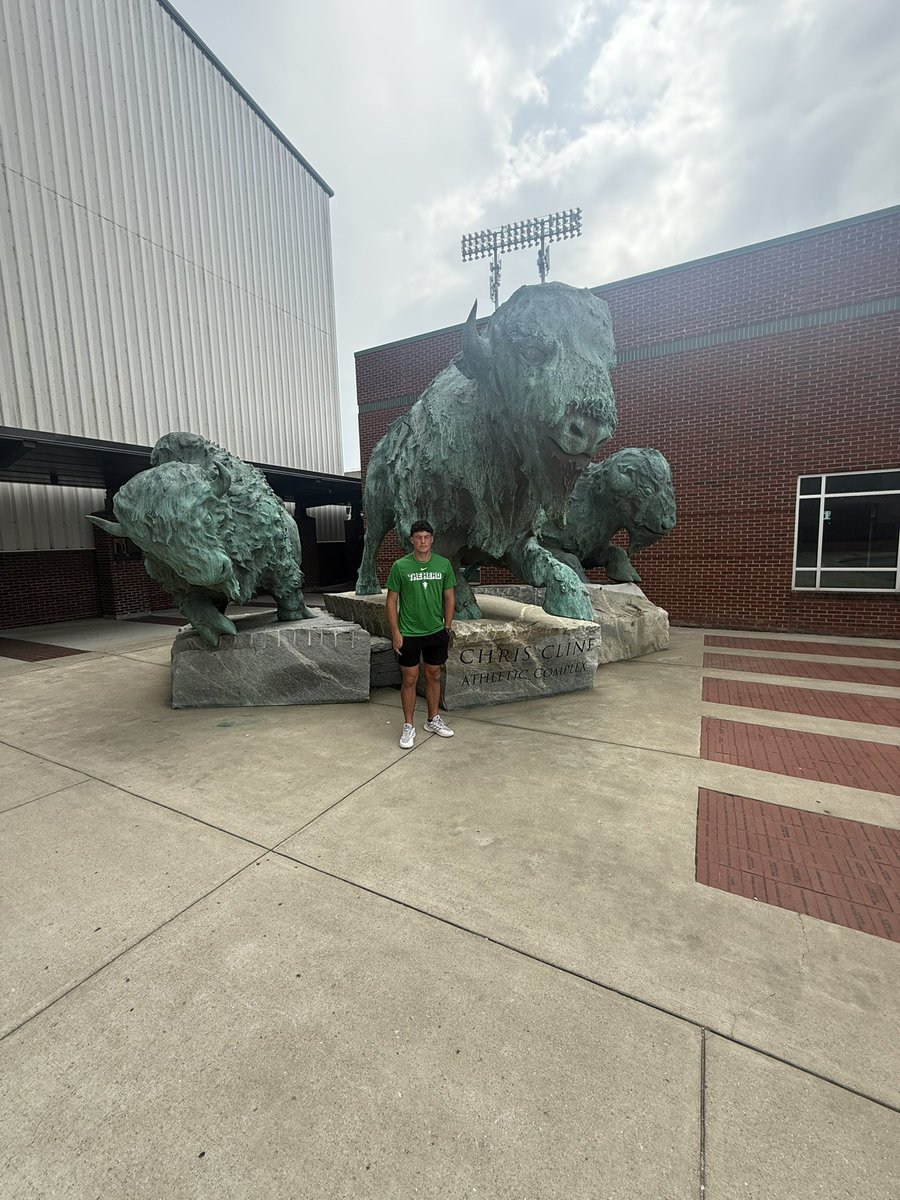 ALeonardkicker's tweet image. Had a great time at marshal today and a great conversation with @CoachJDWhite I got 2nd in punting comp and 3rd in fg very excited to come back soon @shanee_mc @HKA_Tanalski @coach_ecullen @OcalaPreps @HerdFB