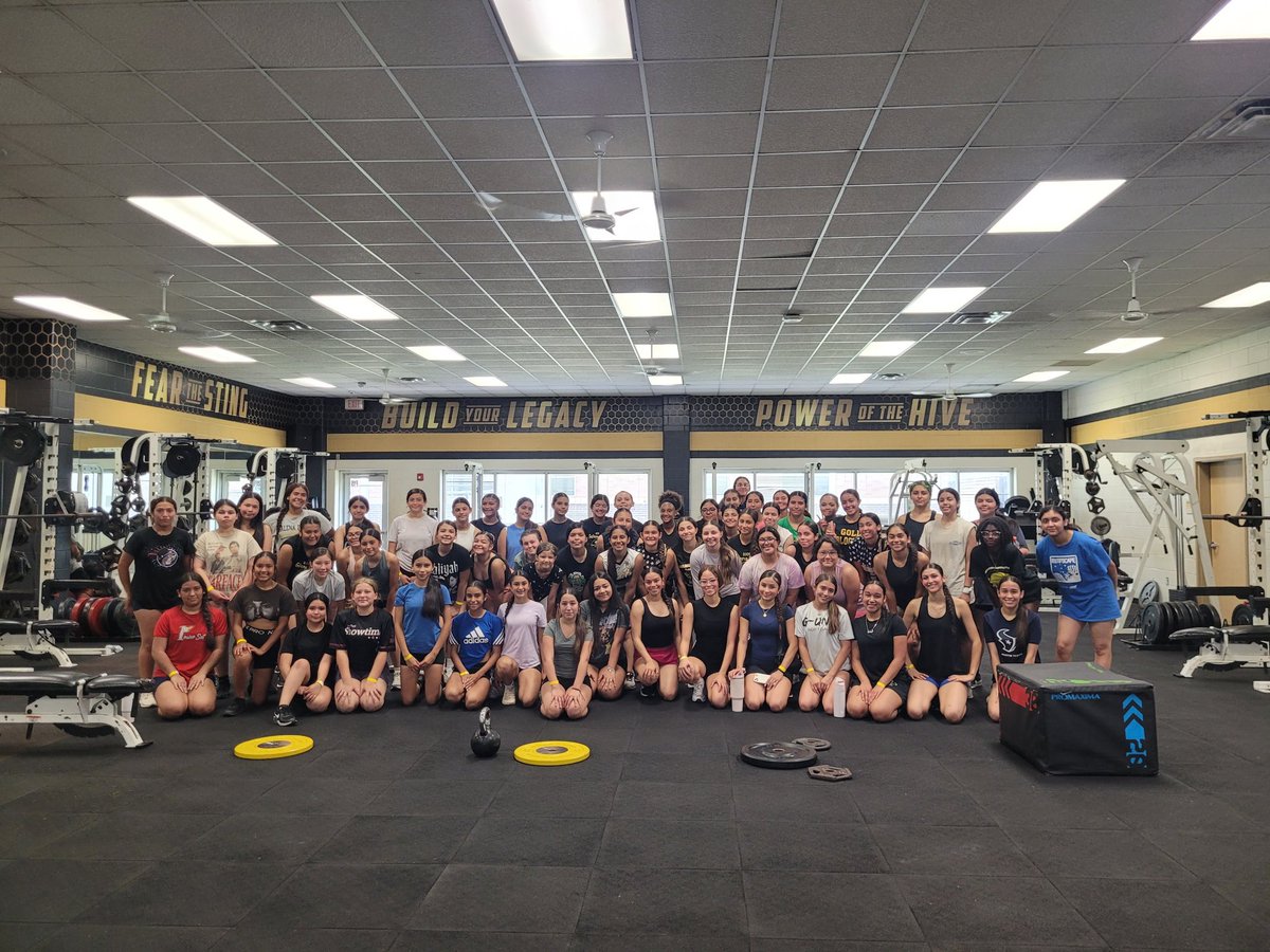 It was a great first week at The Hive! Hard work pays off! #GPark #KeeneSt. 🐝 💯 <a href="/GalenaParkISD/">Galena Park ISD</a> <a href="/GPHS_GPISD/">Galena Park High School</a> <a href="/KaeWalker2/">Kae Walker</a>