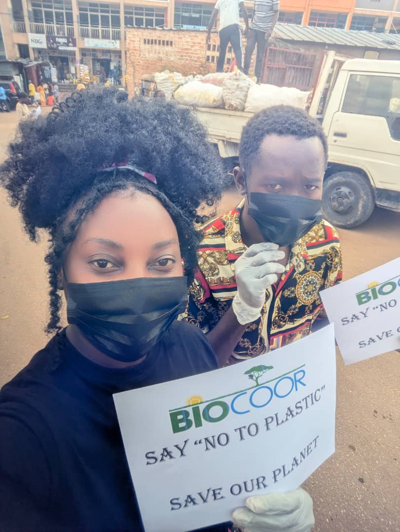 PUR Peace Club (@peaceclubpiass) on Twitter photo Today, team of <a href="/craspd_pur/">Craspd At Pur</a>, Peace Club and Environment Club at <a href="/PUR_RWANDA/">Protestant University of Rwanda</a> joined Biocoor together with other stakeholders in the celebration of the #World Environment Day 2025. Under the theme #Beat Plastic Pollution, they collected plastic & other solid waste around Huye town. Today, team of <a href="/craspd_pur/">Craspd At Pur</a>, Peace Club and Environment Club at <a href="/PUR_RWANDA/">Protestant University of Rwanda</a> joined Biocoor together with other stakeholders in the celebration of the #World Environment Day 2025. Under the theme #Beat Plastic Pollution, they collected plastic & other solid waste around Huye town.
