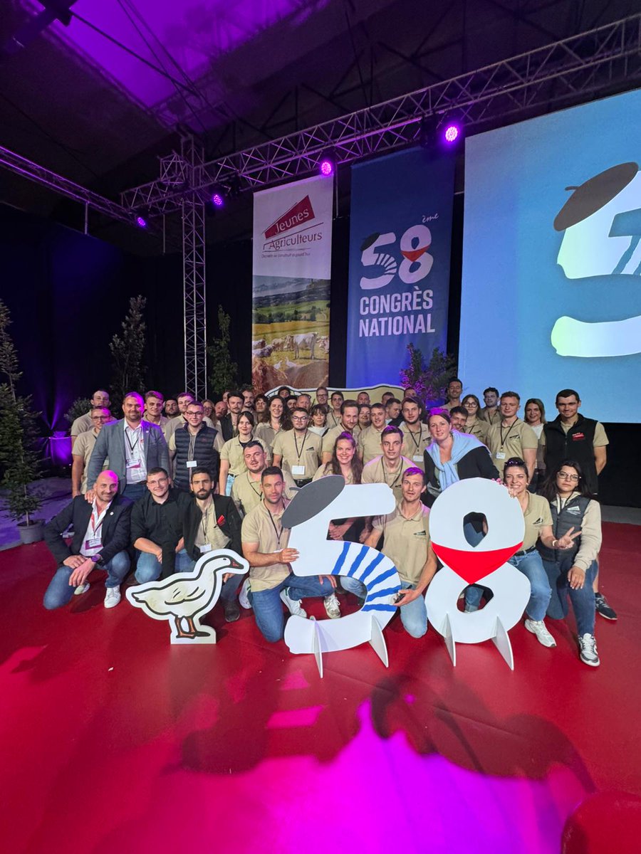 🎬 Clap de fin sur le congrès <a href="/JeunesAgri/">Jeunes Agriculteurs</a> 
Le Grand Est remercie chaleureusement <a href="/JAduGers/">JA du Gers</a> pour l'accueille et le sens de la fête 🙏
Grâce aux travaux, la délégation JAGE est dorénavant prête pour les prochaines échéance agricoles ( #PAC , #RGA , coopération...) 🔴