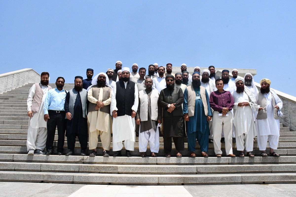 Da’wah Academy Holds Seminar on Environmental Protection and the Role of Religious Scholars. 
Details:-
iiu.edu.pk/dawah-academy-…