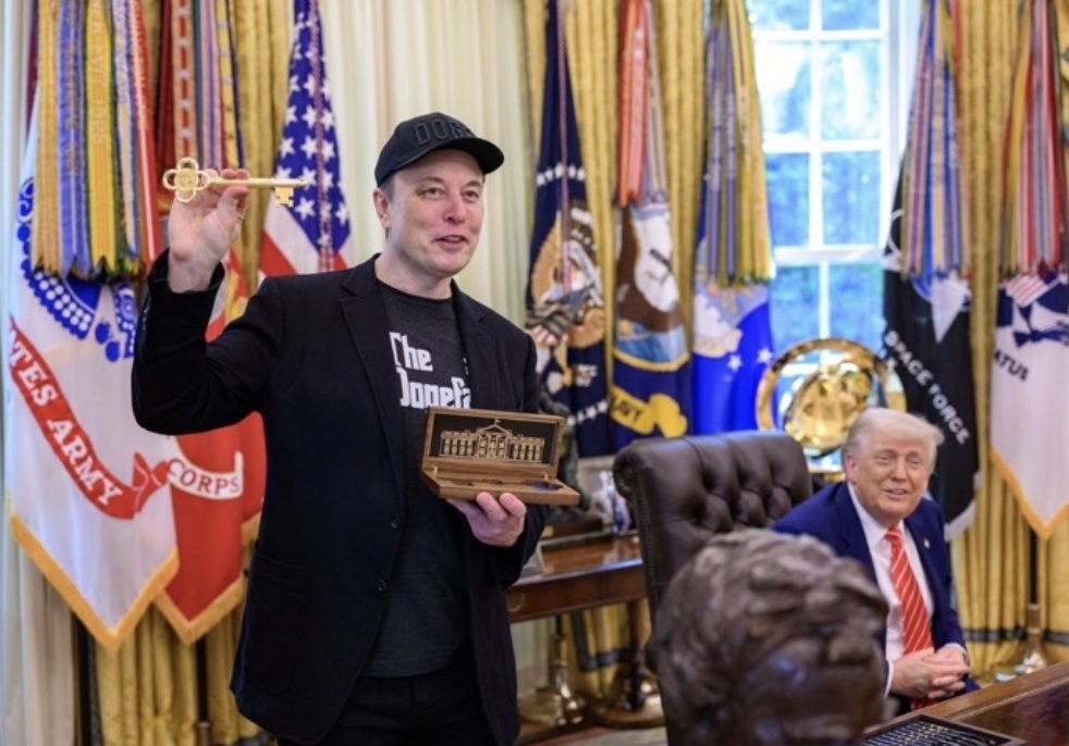 ok but does he have to give his key to the white house or what