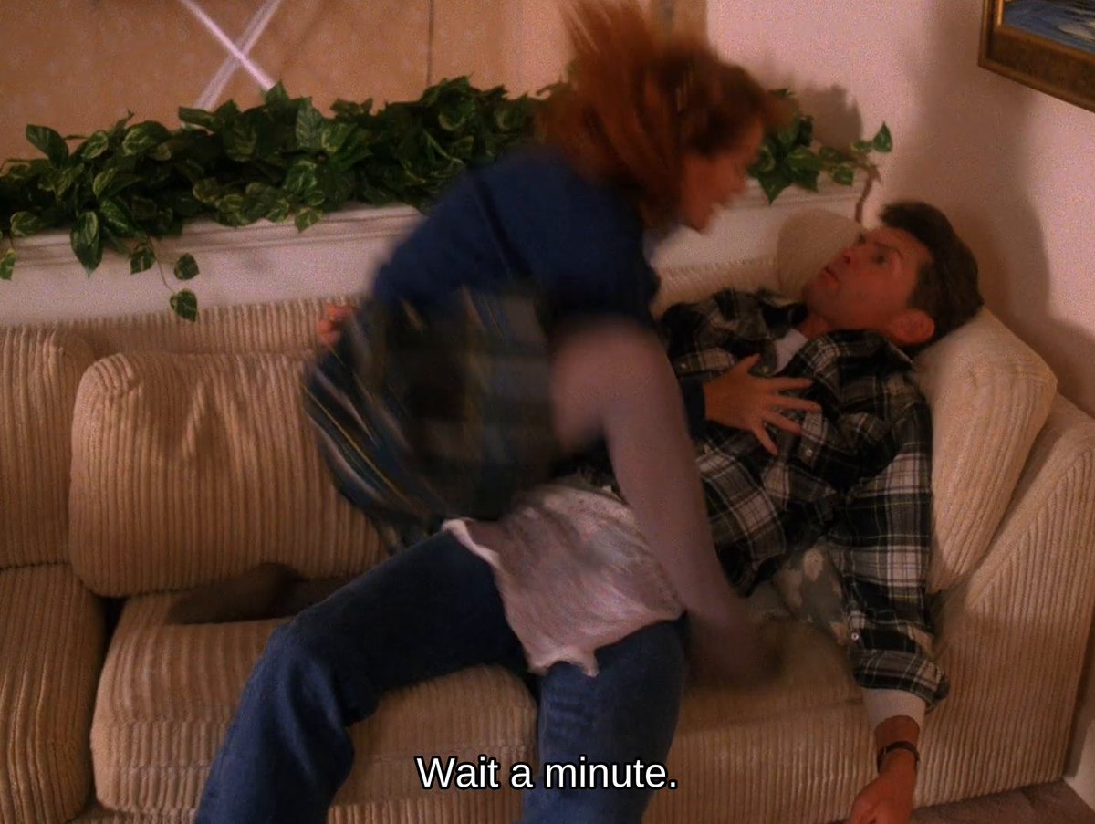 Twin Peaks - S02E06 - Frame 1160 of 2872