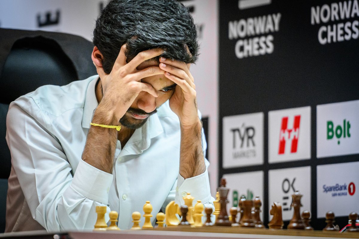 GUKESH beats WEI YI! 🔥
The World Champion scores his fourth classical win at #NorwayChess and climbs to 14.5 points!

Magnus is on track to beat Fabiano, which would put Gukesh just half a point behind the World No 1 with one round to go. 😱

📷 Norway Chess / Michal Walusza