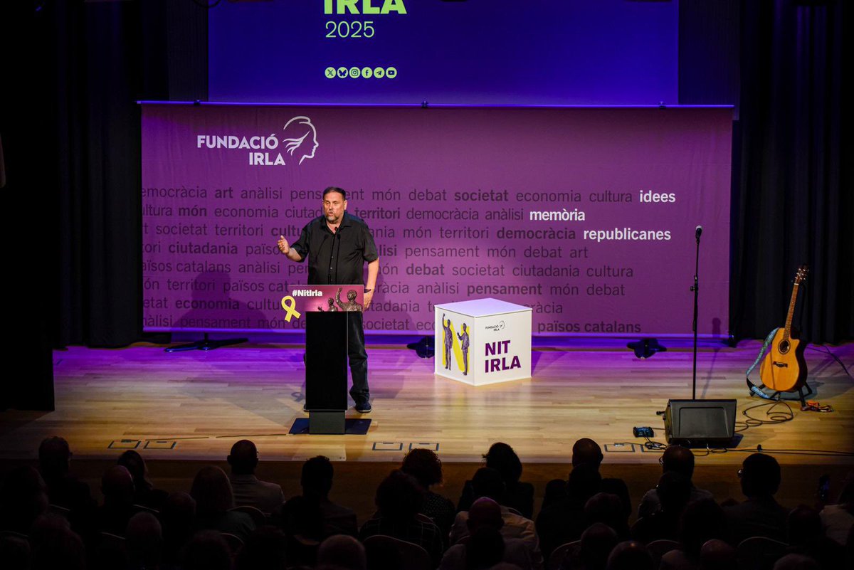 Oriol Junqueras 🎗️ (@junqueras) on Twitter photo Una #NitIrla que torna a recordar-nos com la cultura, la pau i els drets humans són pilars d’un país millor. Enhorabona a Teresa Cabré, Antoni Segura, <a href="/FundiPau/">FundiPau</a> i <a href="/revistesAPPEC/">APPEC · Editors de Revistes i Digitals</a> pel vostre compromís. Gràcies <a href="/FundacioIrla/">Fundació Irla</a> per una vetllada tan necessària. Una #NitIrla que torna a recordar-nos com la cultura, la pau i els drets humans són pilars d’un país millor. Enhorabona a Teresa Cabré, Antoni Segura, <a href="/FundiPau/">FundiPau</a> i <a href="/revistesAPPEC/">APPEC · Editors de Revistes i Digitals</a> pel vostre compromís. Gràcies <a href="/FundacioIrla/">Fundació Irla</a> per una vetllada tan necessària.