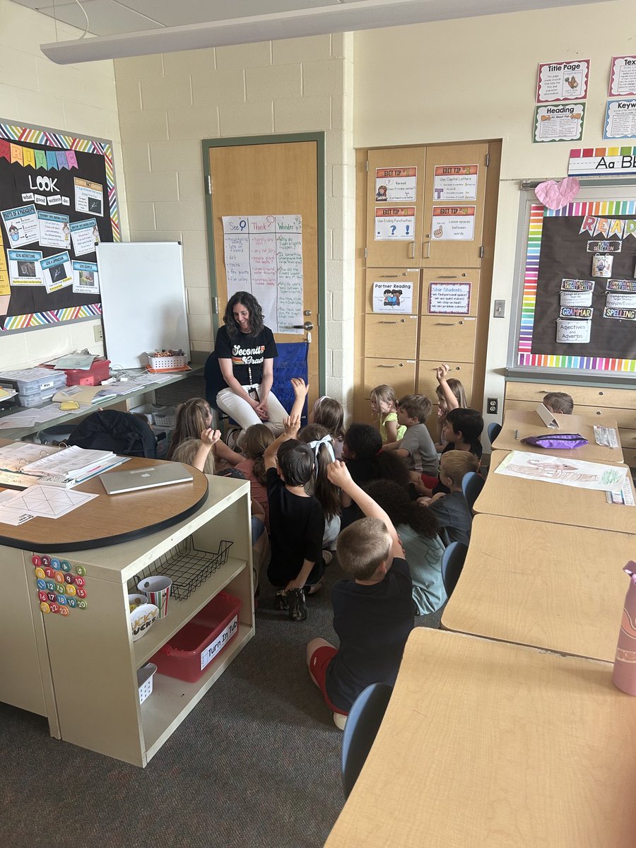 Move It Up Day! #meetingnextyearsteachers #growinguptoofast #ThisIs🌲