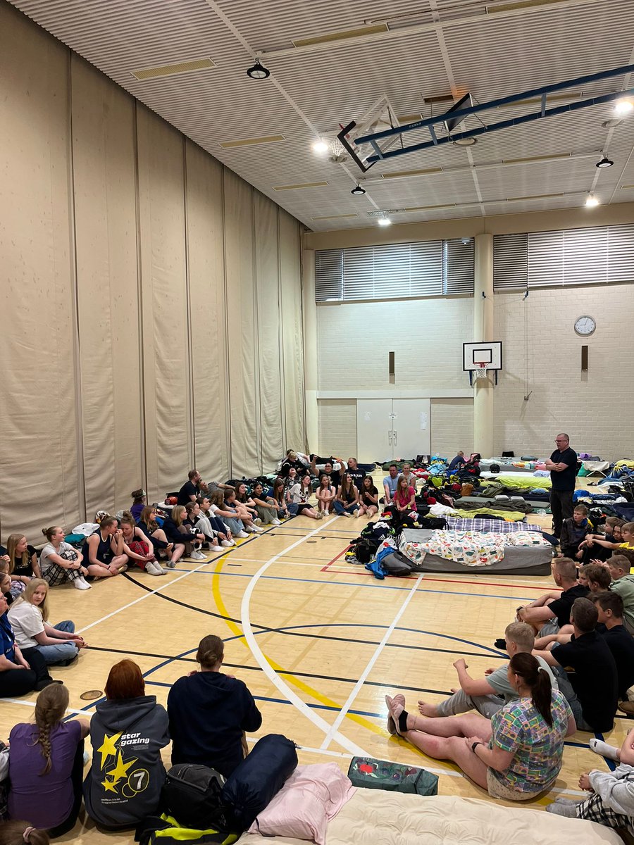 Power Cup startattu🔥🔥🔥

Eka päivä päätettiin viime vuodesta tutulla Lempo-piirillä💙

#lentopallo #lempäälä #lempovolley #powercup