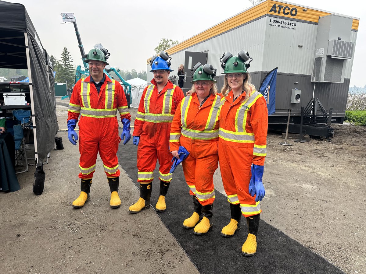 Our Dean of Trades and Technology didn’t just attend the Canadian Mining Expo, she competed!

Jamie took 2nd place in the Jackleg Drilling Competition, missing first by only 0.25. Now that’s some serious skill!

#MiningExpo2025 #NorthernCollege #JacklegChallenge