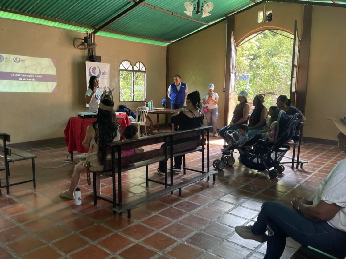 .<a href="/UlaMujer/">UlaMujer</a> capacita a mujeres indígenas sobre discriminación racial y atención psicosocial

Acceda a la nota completa en el siguiente:  ulamujer.org/ula-mujer-capa…
