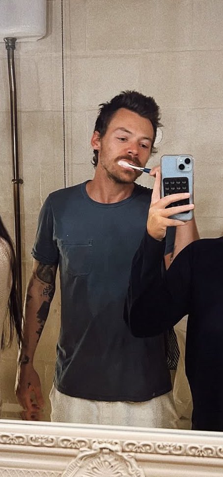 hs1core's tweet image. ele tá uma delicia lamento