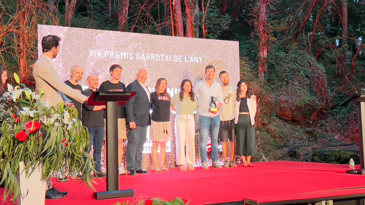 🎖️ PREMIS GARROTXÍ DE L'ANY

🏆 Premi Millor Iniciativa Social-Cultural

▶️ Combat de Corrandes de la Garrotxa

#Olot #Garrotxa