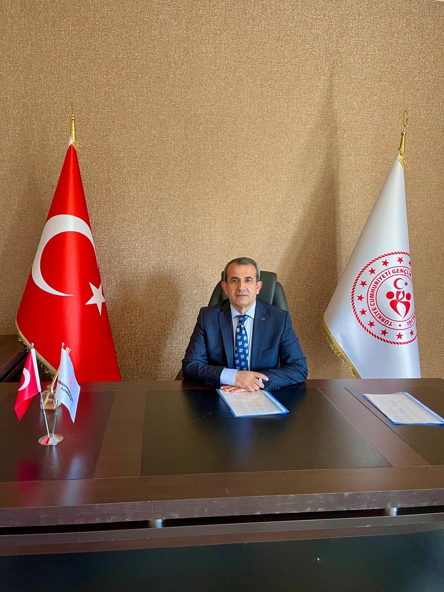 yilmazilhan30's tweet photo. Rahmet, bereket ve merhamet dolu bir bayram duasıyla...
Tüm İslam aleminin Kurban Bayramı mübarek olsun. https://t.co/umZkruCMlJ