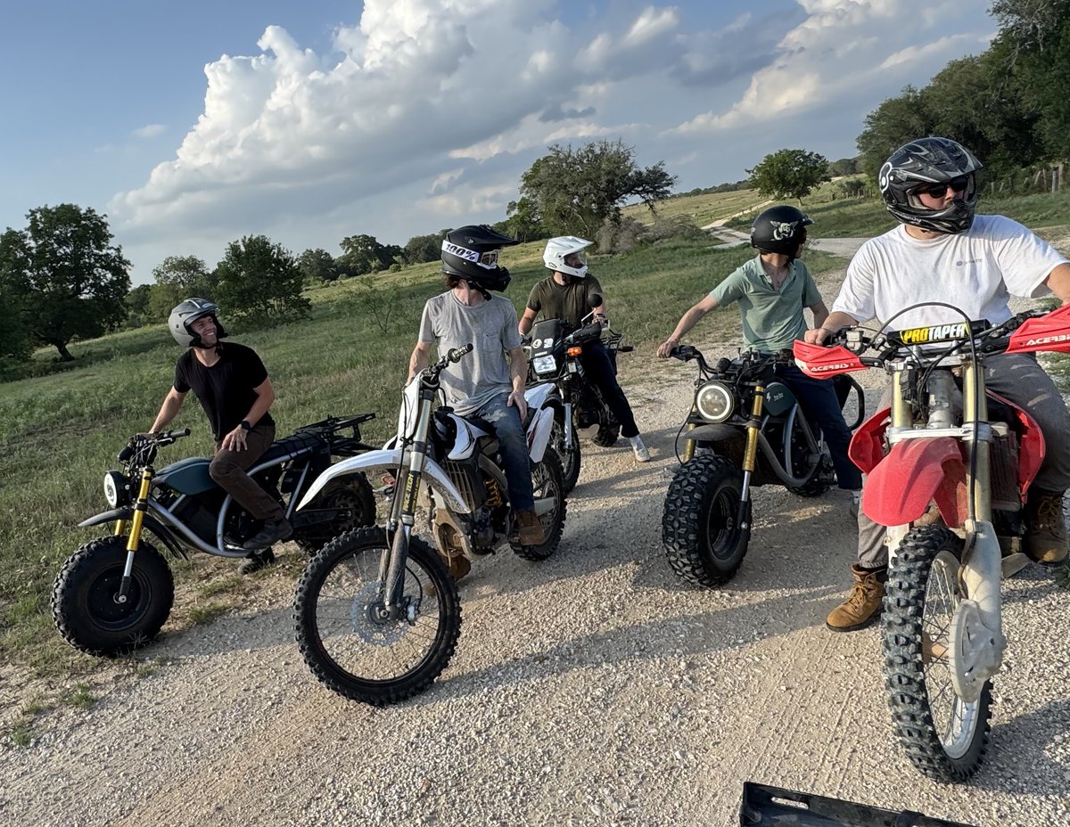 Merle Nye tweet media