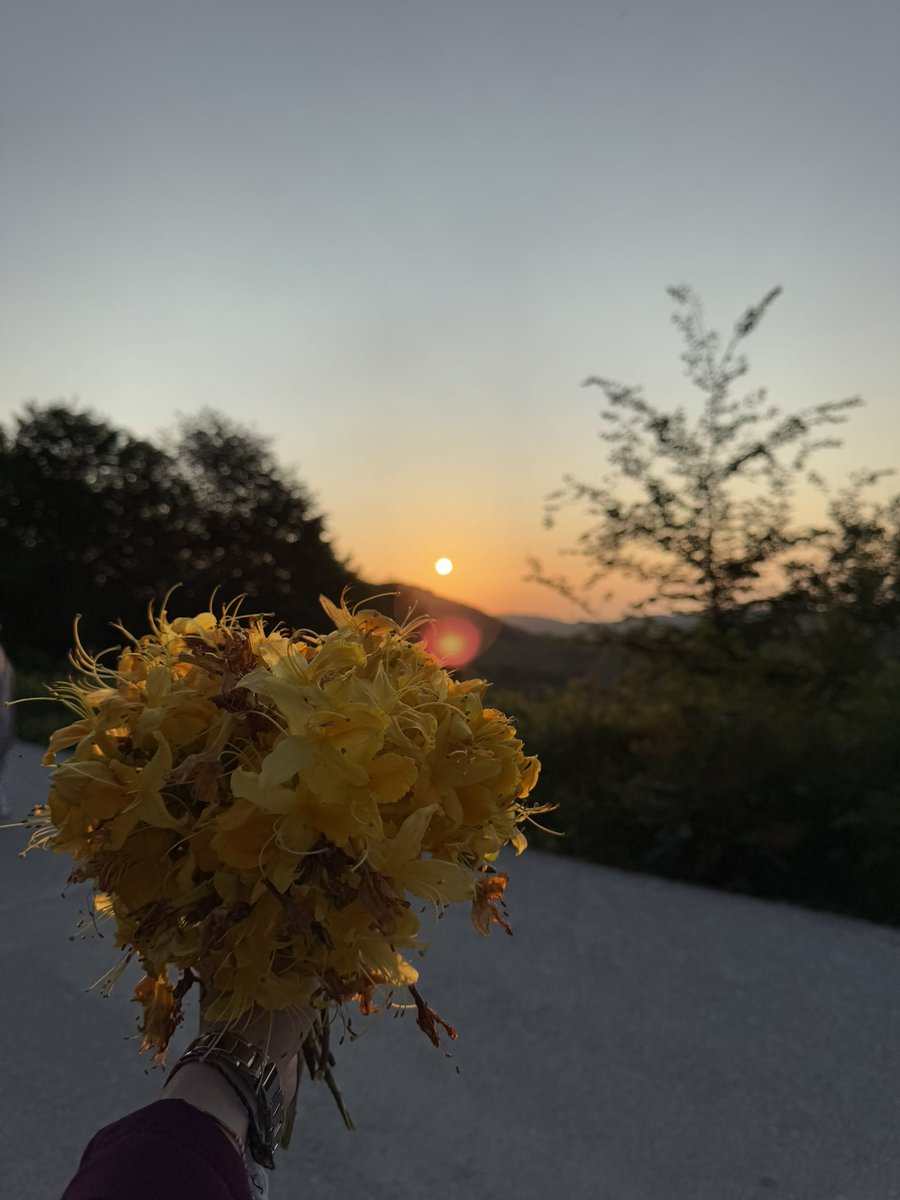 Burada kalmalı🥹🧡