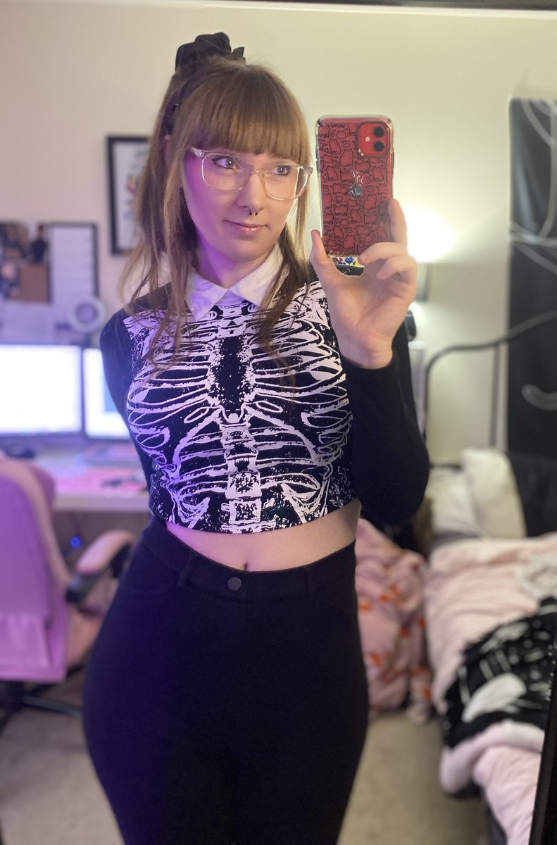 I don’t think this is anatomically correct
