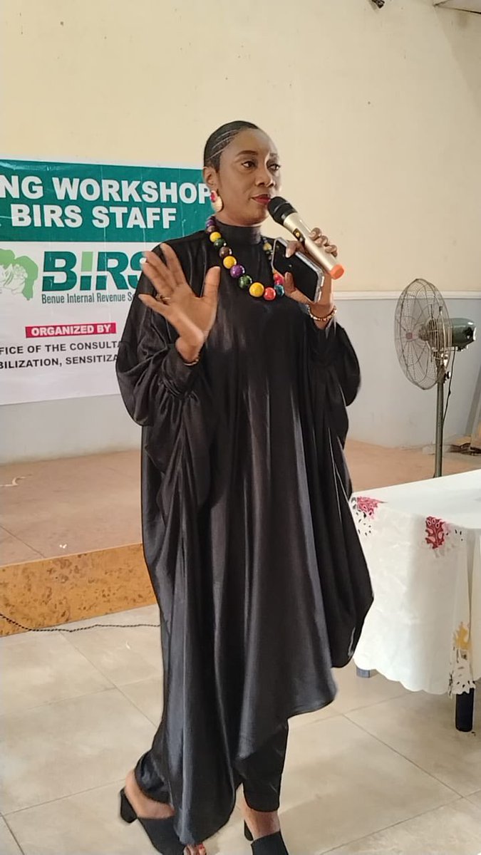 mindsetseries_'s tweet image. We had the privilege of training the dedicated staff of the Benue State Internal Revenue Service in Gboko on mental health, customer care, and teamwork. It was an inspiring session filled with energy, learning, and transformation.

Read More 👇

mindsetseries247.com/the-mindset-se…