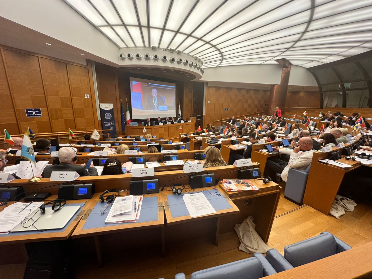 The Rome Conference on Organized Crime continued today with a panel of Italian anti-mafia experts presenting key lessons learned, underscoring international cooperation as crucial to cutting off organized crime from illicit profits. Sharing experiences in this field is paramount.