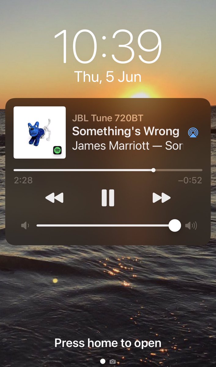 MARS272839's tweet photo. Hey so got somethings wrong early lmao not complaining tho  #somethingswrong #jamesmarriott https://t.co/0BT9mNG12T