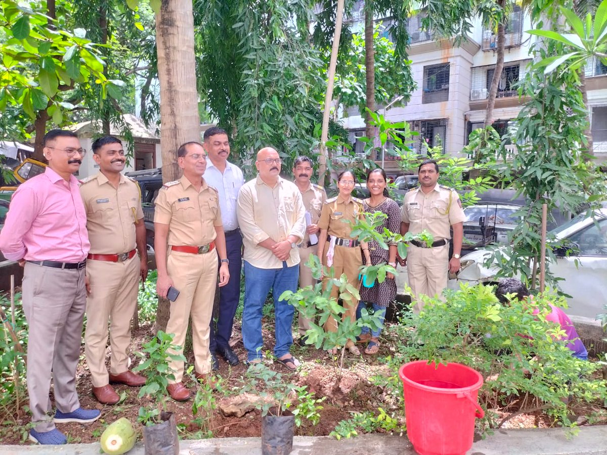 चारकोप पोलीस ठाणे - Charkop PS Mumbai tweet media