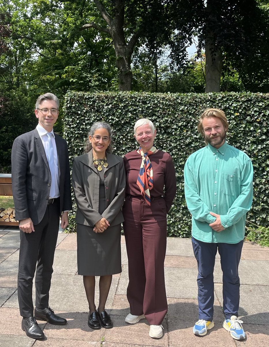 Great exchange with Kirsten van den Hul, director of <a href="/DutchcultureA/">DutchCulture Amsterdam</a> on arts &amp; culture uniting people. Switzerland🇨🇭is an associated member of the🇳🇱cluster of <a href="/EUNIC_Global/">EUNIC</a> where #European Institutes for Culture cooperate in common projects reflecting diversity #EUNIC