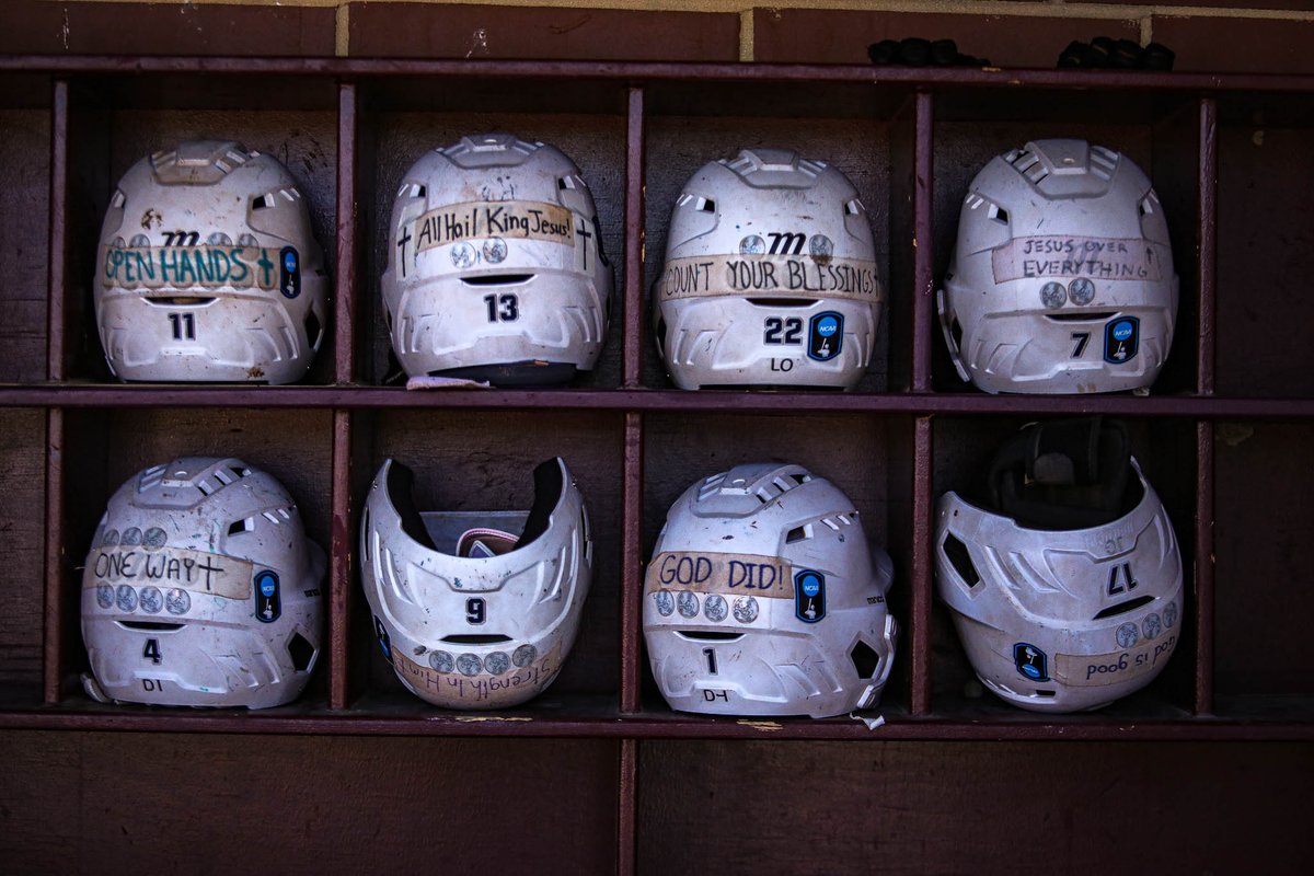 Messiah University (@messiah_univ) on Twitter photo What. A. Season. ⚾️
<a href="/MessiahBaseball/">Messiah University Baseball</a> caps off a record-breaking 2025 season as National Runner-Up: 39 wins, first Regional title, first Super Regional, and first-ever Division III World Series appearance. Proud is an understatement. 👏 What. A. Season. ⚾️
<a href="/MessiahBaseball/">Messiah University Baseball</a> caps off a record-breaking 2025 season as National Runner-Up: 39 wins, first Regional title, first Super Regional, and first-ever Division III World Series appearance. Proud is an understatement. 👏
